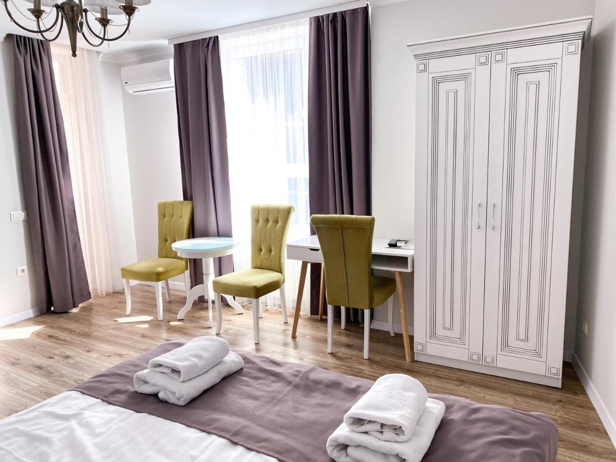 Opera Center Hotel & Apartments Λβιβ Εξωτερικό φωτογραφία