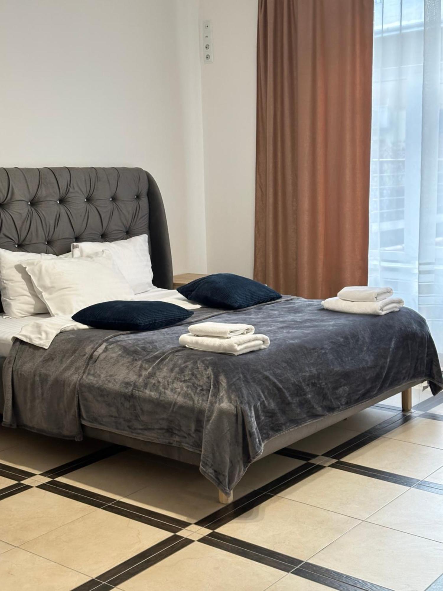Opera Center Hotel & Apartments Λβιβ Εξωτερικό φωτογραφία